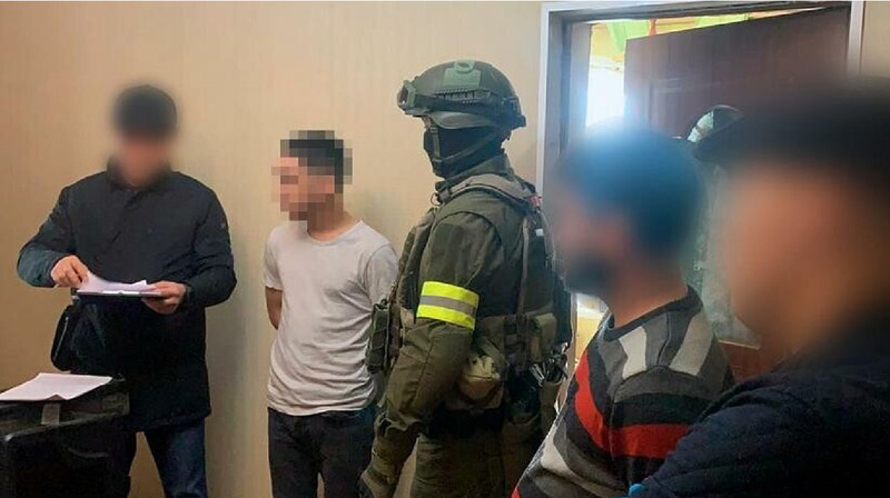 В Актау хакер продавал персональные данные казахстанцев