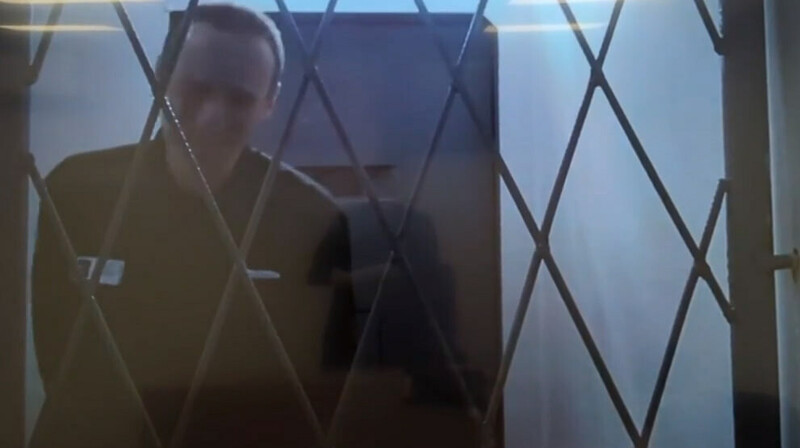 Великобритания ввела санкции в отношении руководства колонии, где умер Навальный