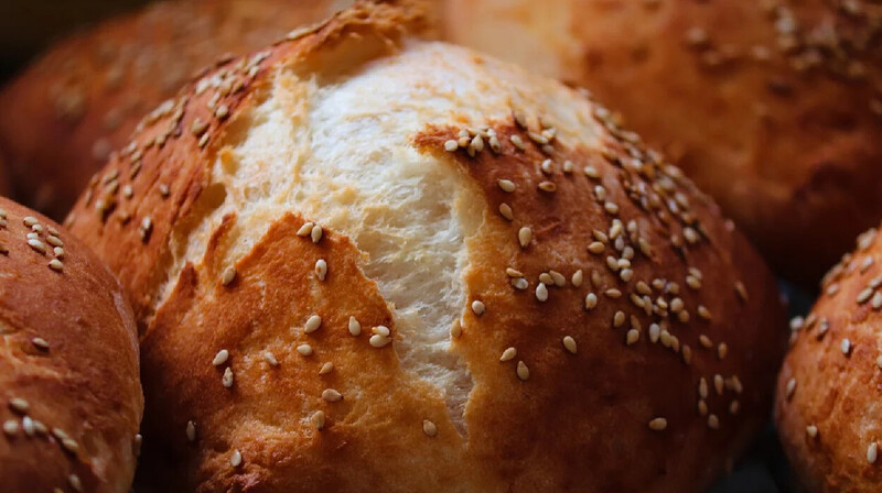 Стоимость хлеба в Астане оказалась дороже чем в Кыргызстане, России и Азербайджане