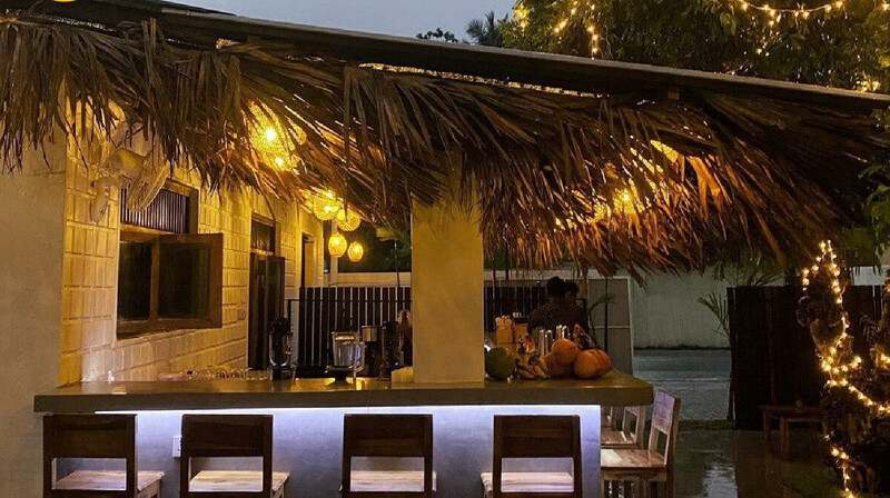 "Белую вечеринку" не дали провести россиянам на Шри-Ланке