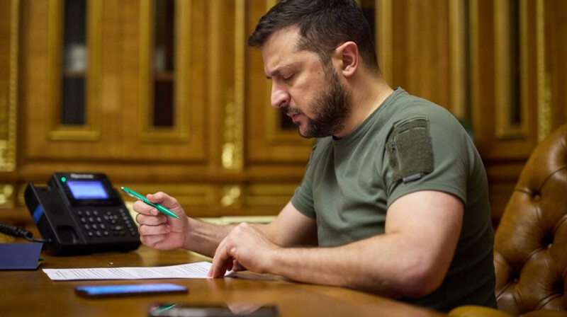 Зеленский утвердил закон о демобилизации срочников