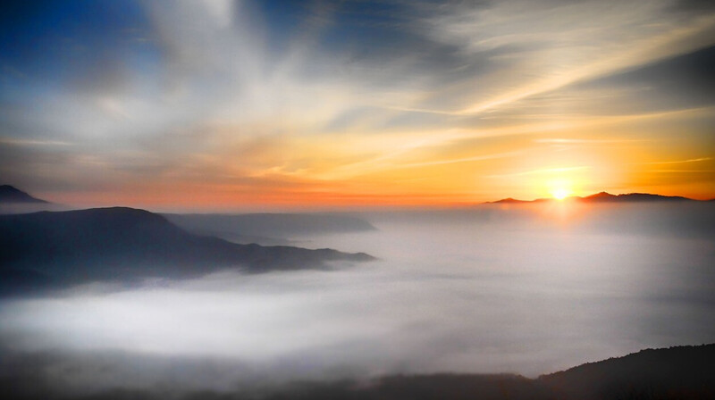 Штормовое предупреждение объявлено в шести регионах Казахстана