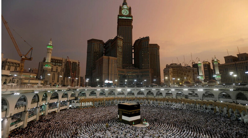 Саудовская Аравия ввела штрафы и тюремные сроки за незаконное участие в хадже