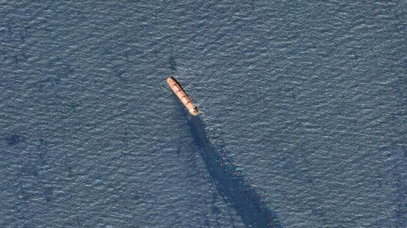 Британский сухогруз затонул в Красном море после атаки хуситов