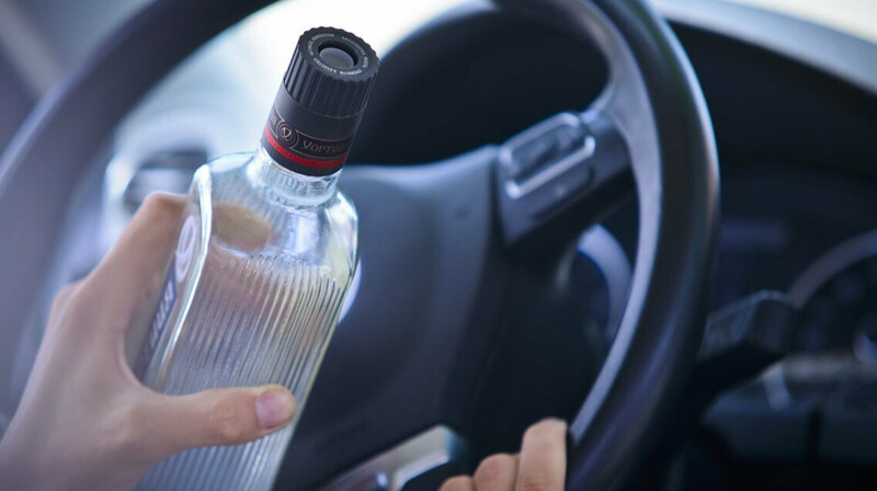 Акима  Карагандинской области второй раз задержали за пьяную езду