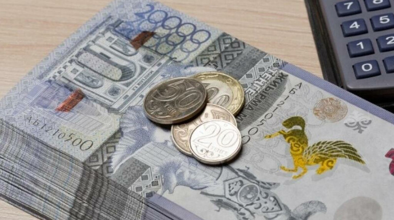 Курс доллара снижается в Казахстане