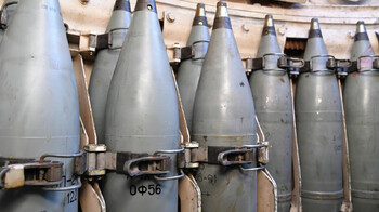 CNN: Россия увеличила производство артиллерийских снарядов до 250 тысяч единиц в месяц