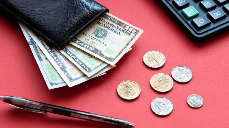 За выписку фиктивных счетов-фактур жителя Шымкента осудили на три года