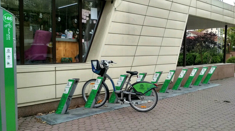 В Алматы перестали сдаваться в аренду велосипеды: заявление акимата