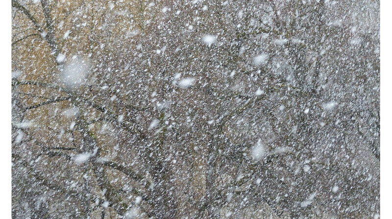 Штормовое предупреждение объявили почти на всей территории Казахстана