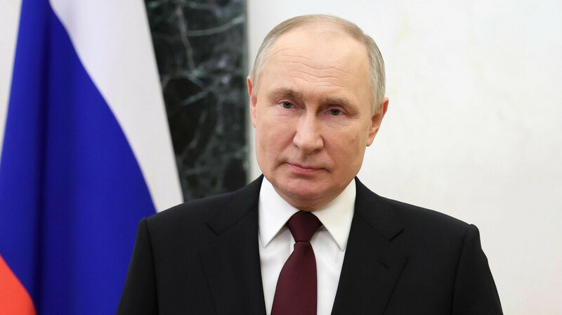 Экзит-полл: Путин лидирует с рекордным числом голосов