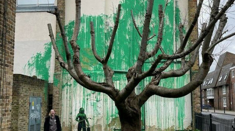 Бэнкси подтвердил авторство нового уличного шедевра в Лондоне