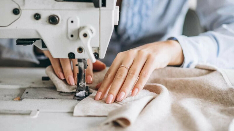 Во Франции будут штрафовать за быстрое производство модной одежды