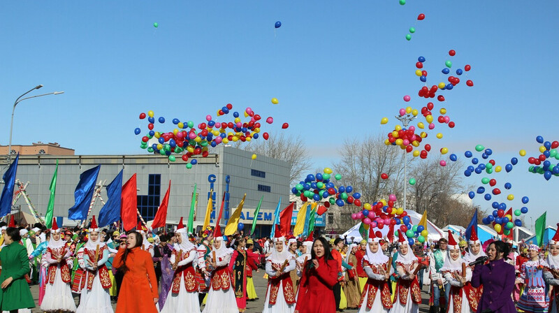 За чей счёт отметят казахстанцы Наурыз мейрамы?