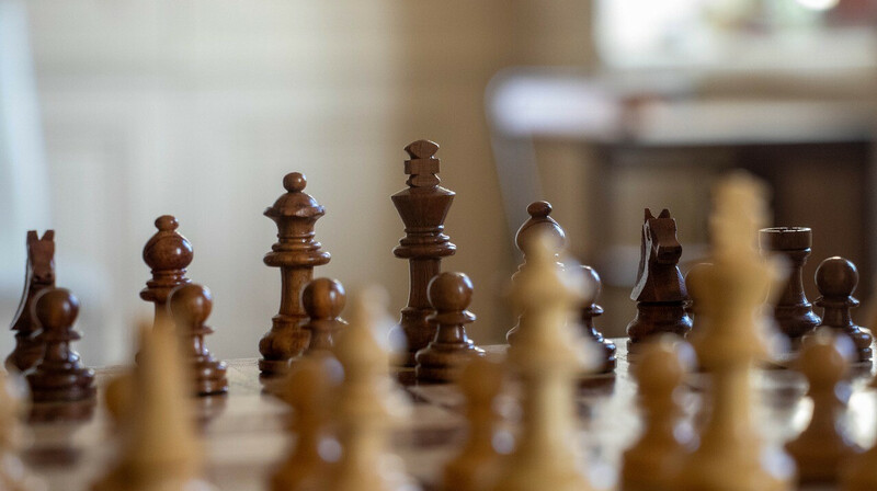 Первый человек с имплантом компании Илона Маска сыграл в шахматы силой мысли