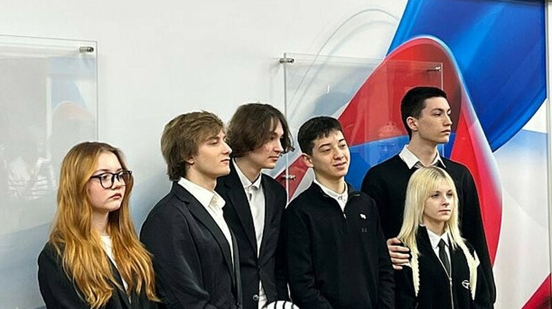 Теракт в "Крокусе": школьников наградили за помощь в эвакуации людей