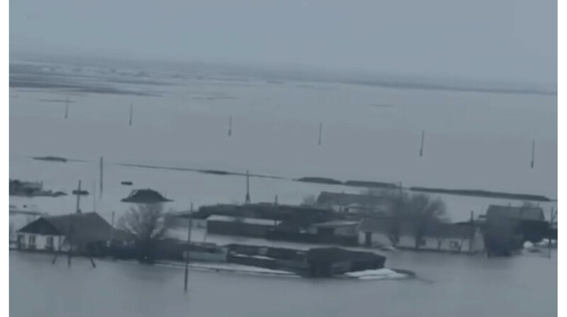 В ЗКО затопило 455 домов и 17 соцобъектов