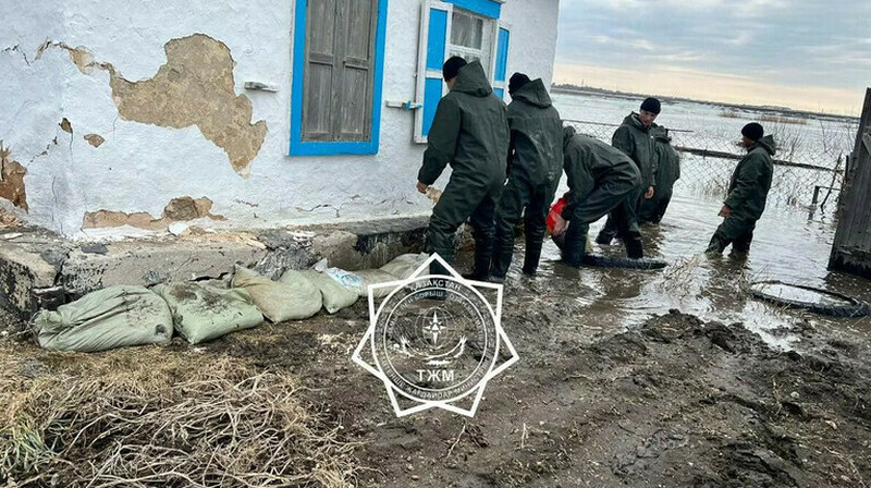 «Казгидромет» предупреждал акиматы о надвигающихся паводках