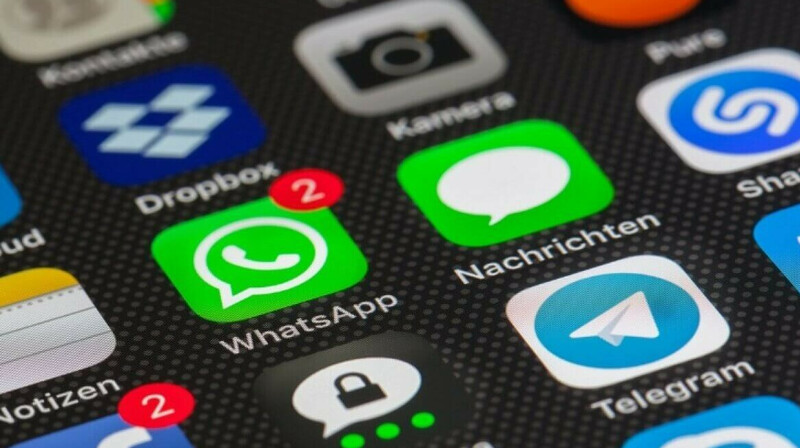 Массовый сбой произошел в работе WhatsApp и Instagram