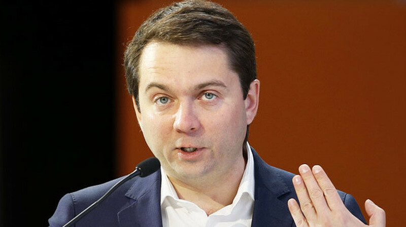 Губернатора Мурманской области ударили ножом в живот