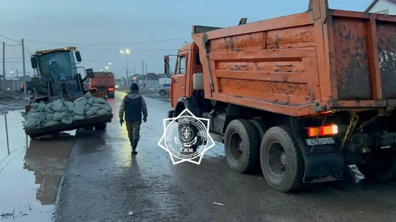 В Акмолинской области произошёл прорыв искусственного канала