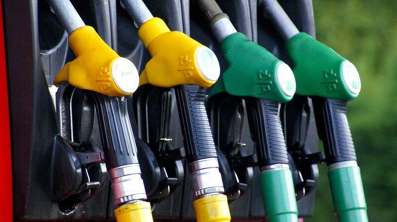 В Минэнерго РК высказались о "подготовке запасов бензина для России"