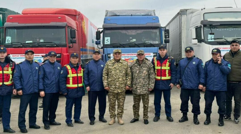 Гумпомощь из Кыргызстана прибыла в Актюбинскую область и Костанай