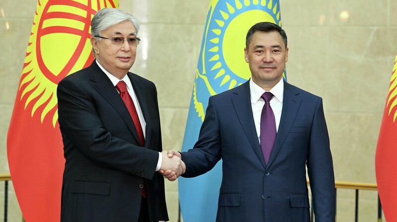 Президент Кыргызстана посетит Казахстан