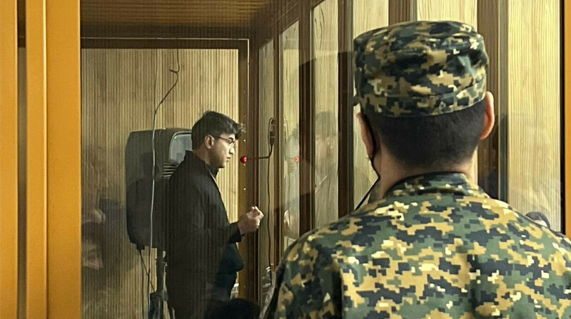 Суд над Бишимбаевым: прямая трансляция 9 апреля