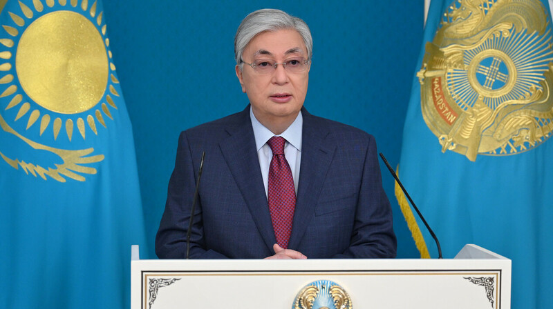 Токаев поблагодарил казахстанцев