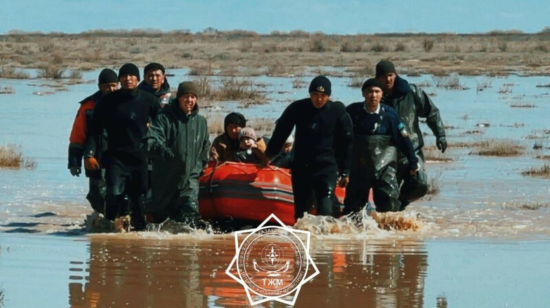 Более 97 тысяч людей эвакуировано с начала  паводков в Казахстане
