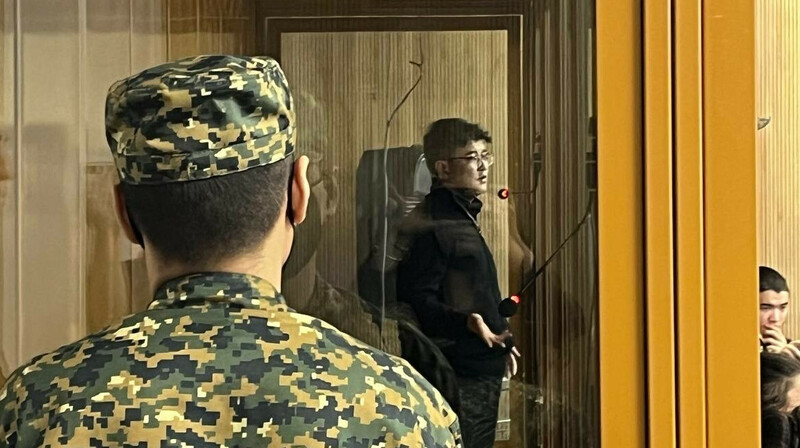 Куандык Бишимбаев, обвиняемый в убийстве Салтанат Нукеновой, отмечает день рождения за решеткой