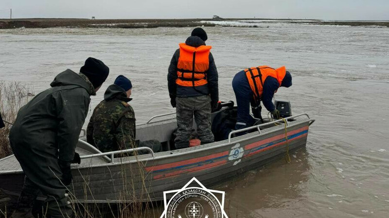 Бозумбаев: Вся гуманитарная помощь должна быть под общественным контролем