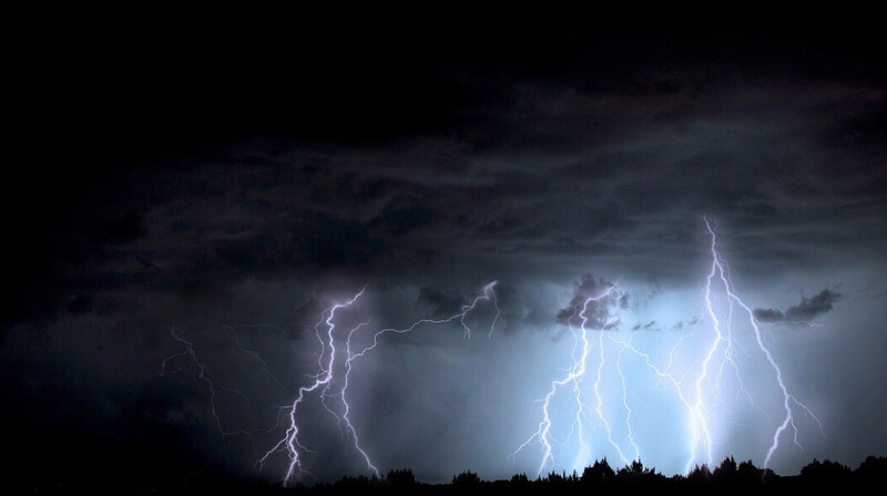 Дожди, грозы и туманы прогнозируют синоптики на большей части Казахстана