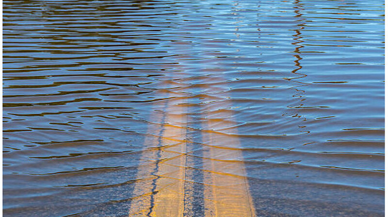 Одну из трасс затопило в Акмолинской области