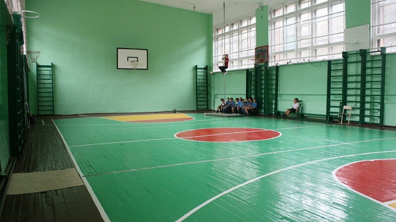 В Павлодаре уволена физрук, употреблявшая психотропные вещества