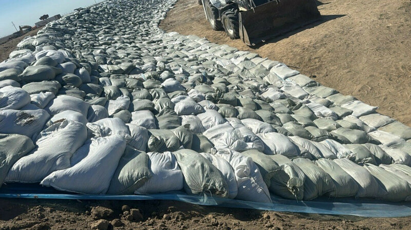 На 11 республиканских трассах ограничено движение из-за перелива талых вод