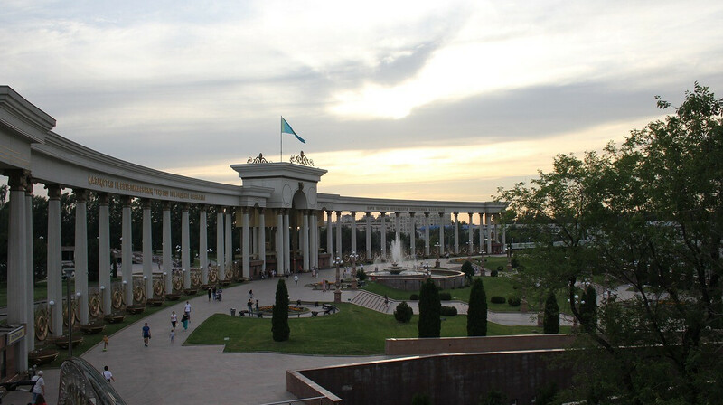 Алматинцев предупредили о проведении испытаний теплосетей