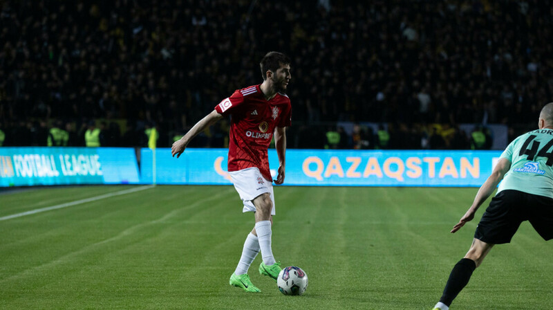 Футбольные болельщики устроили беспорядки в алматинском метро