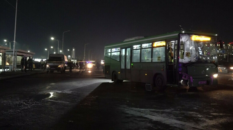 Вслед за судом над Бишимбаевым запускается трансляция суда по делу о неуправляемом автобусе в Алматы