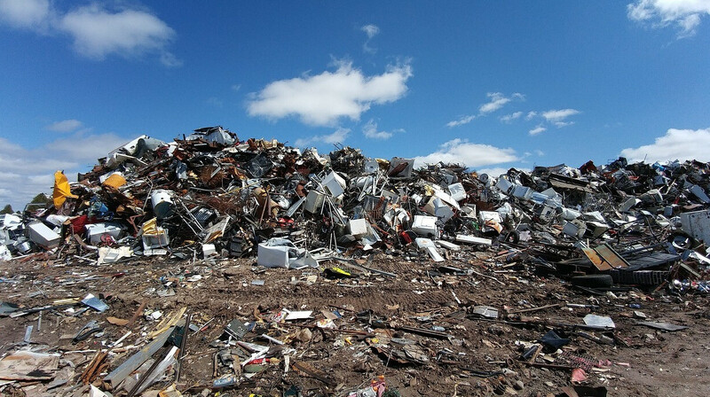 В Казахстане выявили 127 стихийных свалок