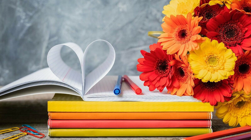 В Казахстане введена восьмиуровневая система поощрений для работников образования