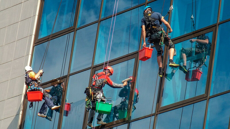 Четыре года тюрьмы за гибель альпинистов на стройке получил подрядчик в Астане