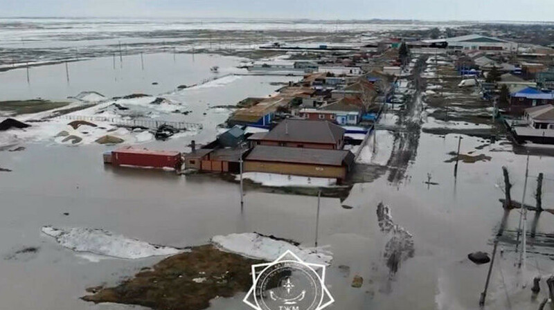 Подтопленными остаются более 100 частных домов в Кульсары