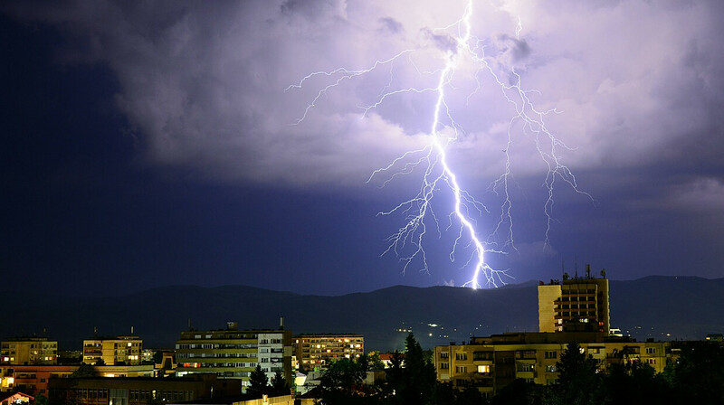 Жертвами шторма и ливней в Бразилии стали 57 человек