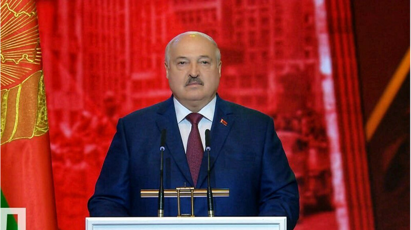 "Мы никогда не подходили так близко к порогу ядерной войны" — Лукашенко