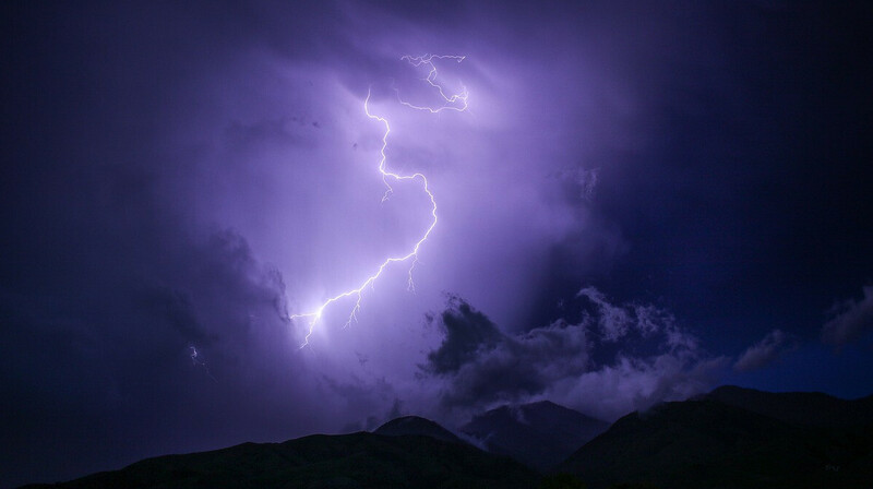 Штормовое предупреждение объявлено в 16 регионах Казахстана