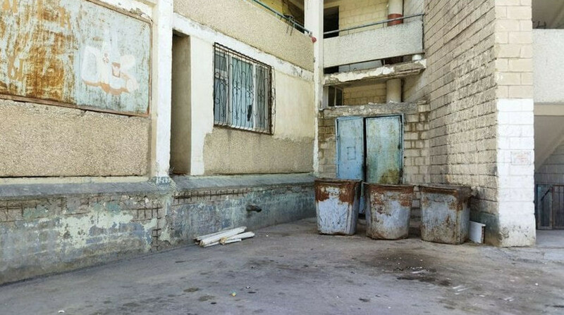 Тело женщины возле мусорных контейнеров обнаружили в Актау