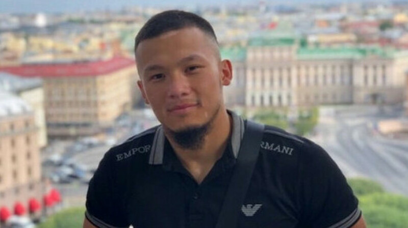 Казахстанца наградили за помощь пострадавшим в ДТП в Санкт-Петербурге