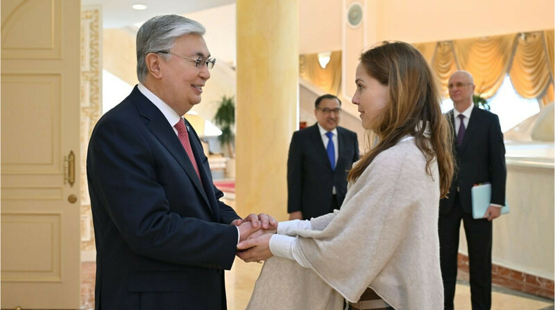 Токаев обсудил с главой Восточного комитета германской экономики перспективы сотрудничества